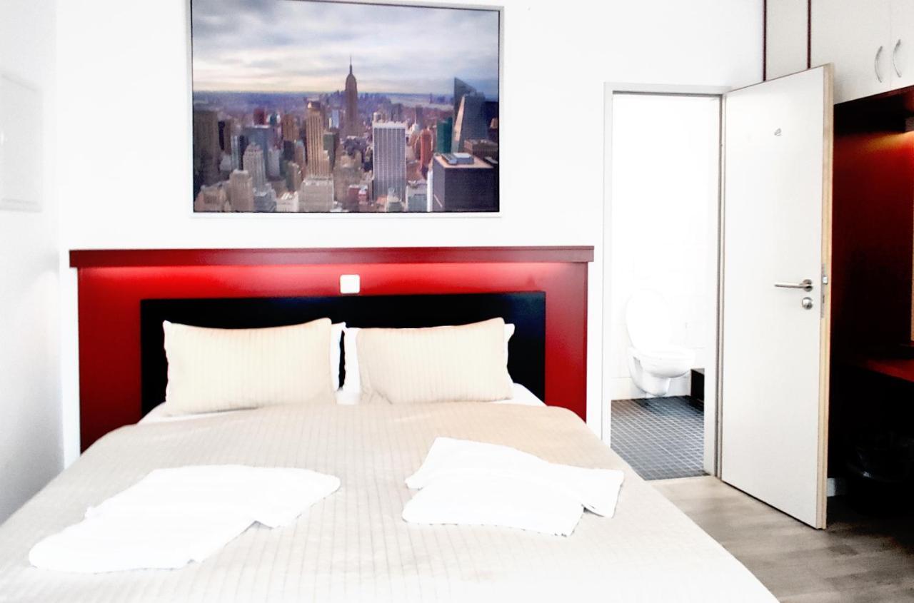 6 Rooms Apartments เบอร์ลิน ภายนอก รูปภาพ